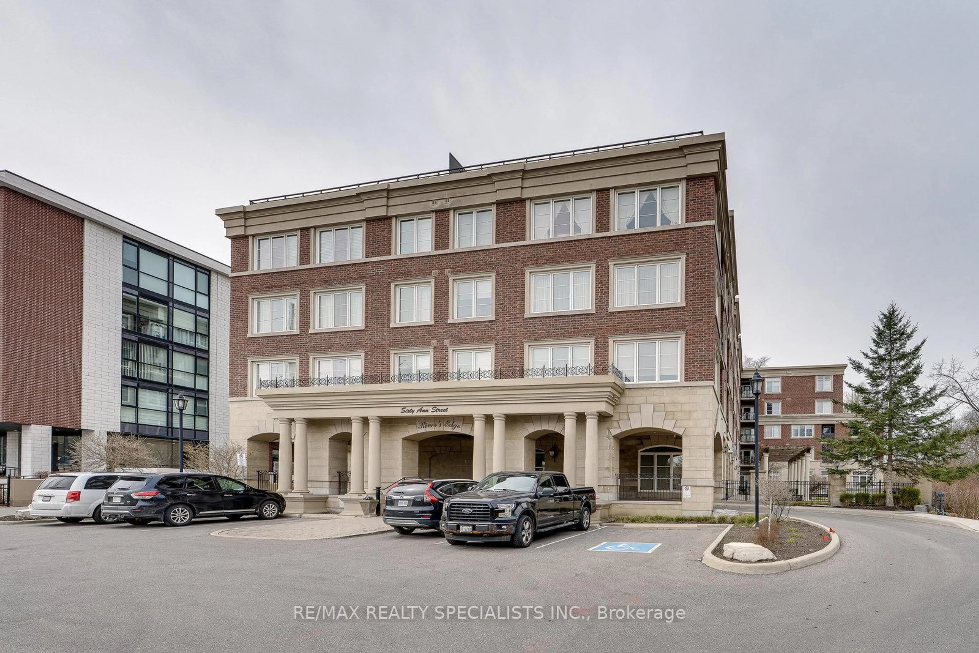 Unknown for 60 Ann St #401, Caledon Ontario L7C 4G5