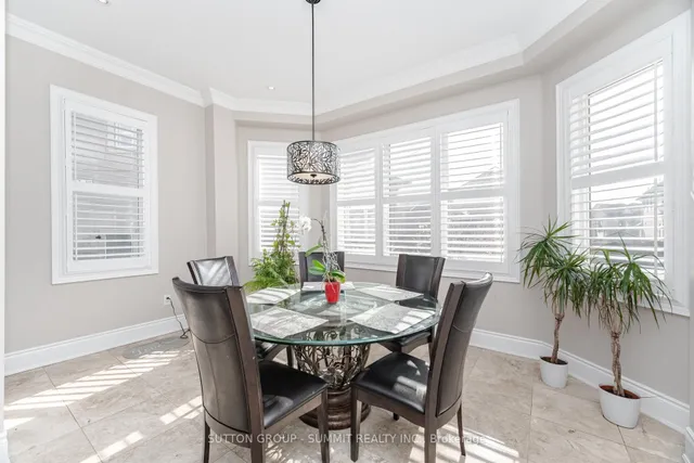 Additional property image - 16 Adastra Pl