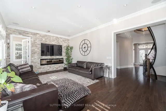 Additional property image - 16 Adastra Pl