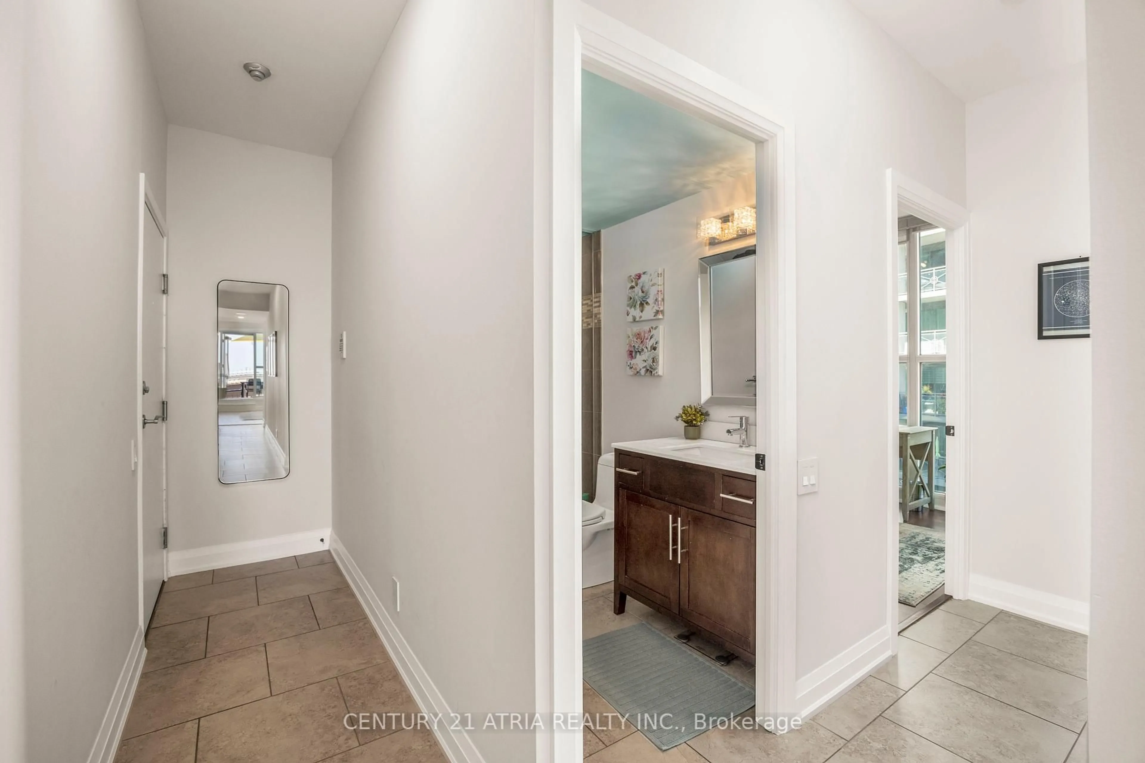 Indoor entryway for 2067 Lake shore Blvd #604, Toronto Ontario M8V 4B8