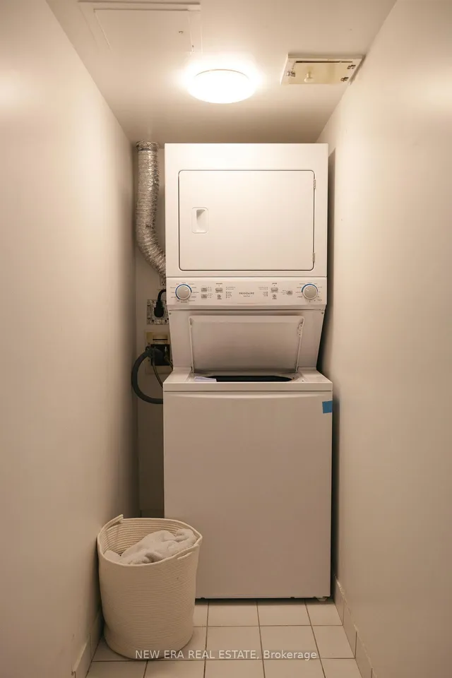 Additional property image - 1 Ripley Ave Unit 302
