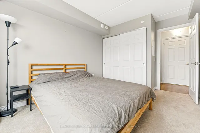 Additional property image - 716 Main St Unit 1006