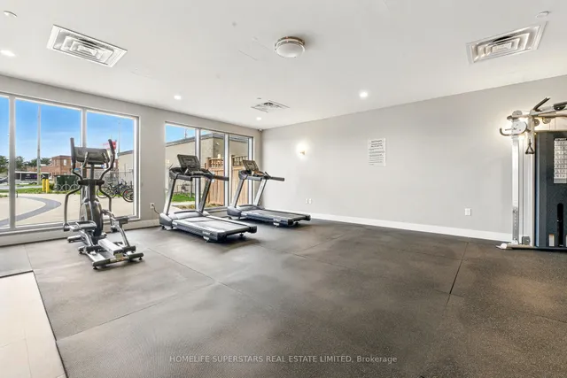 Additional property image - 716 Main St Unit 1006