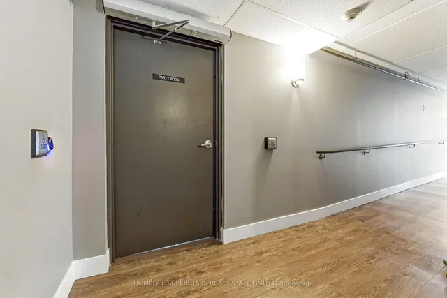 Additional property image - 716 Main St Unit 1006