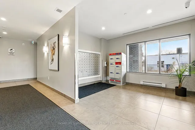 Additional property image - 716 Main St Unit 1006