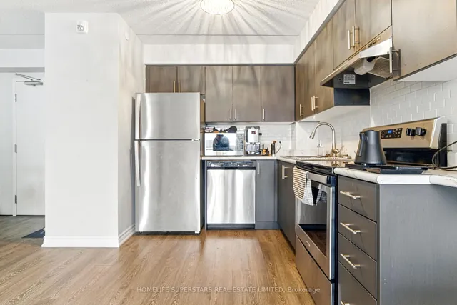 Additional property image - 716 Main St Unit 1006