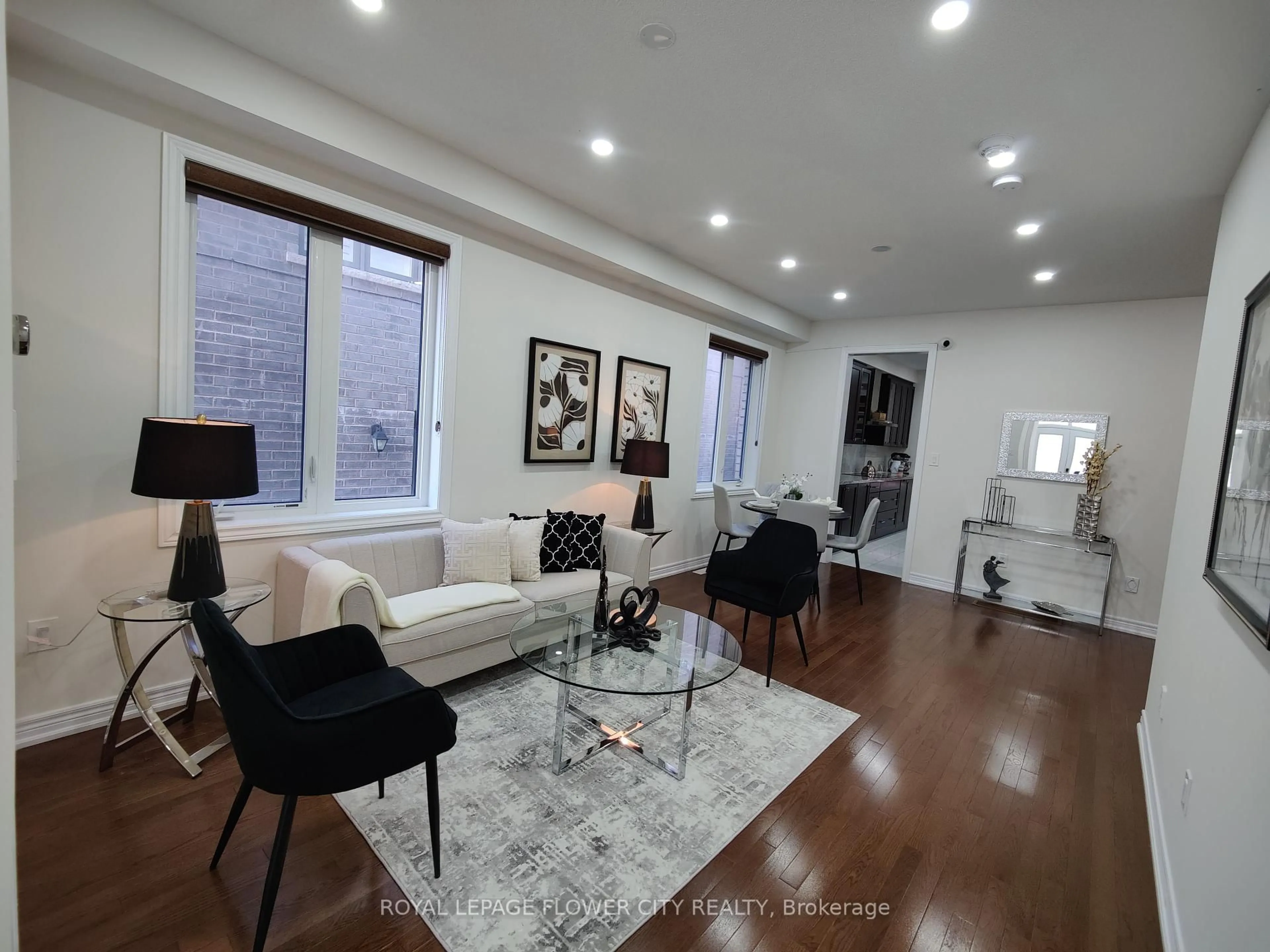 Living room with furniture, unknown for 16 Boathouse Rd, Brampton Ontario L7A 5B5