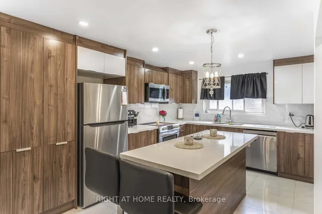 Additional image 18 of 35 Darras Crt