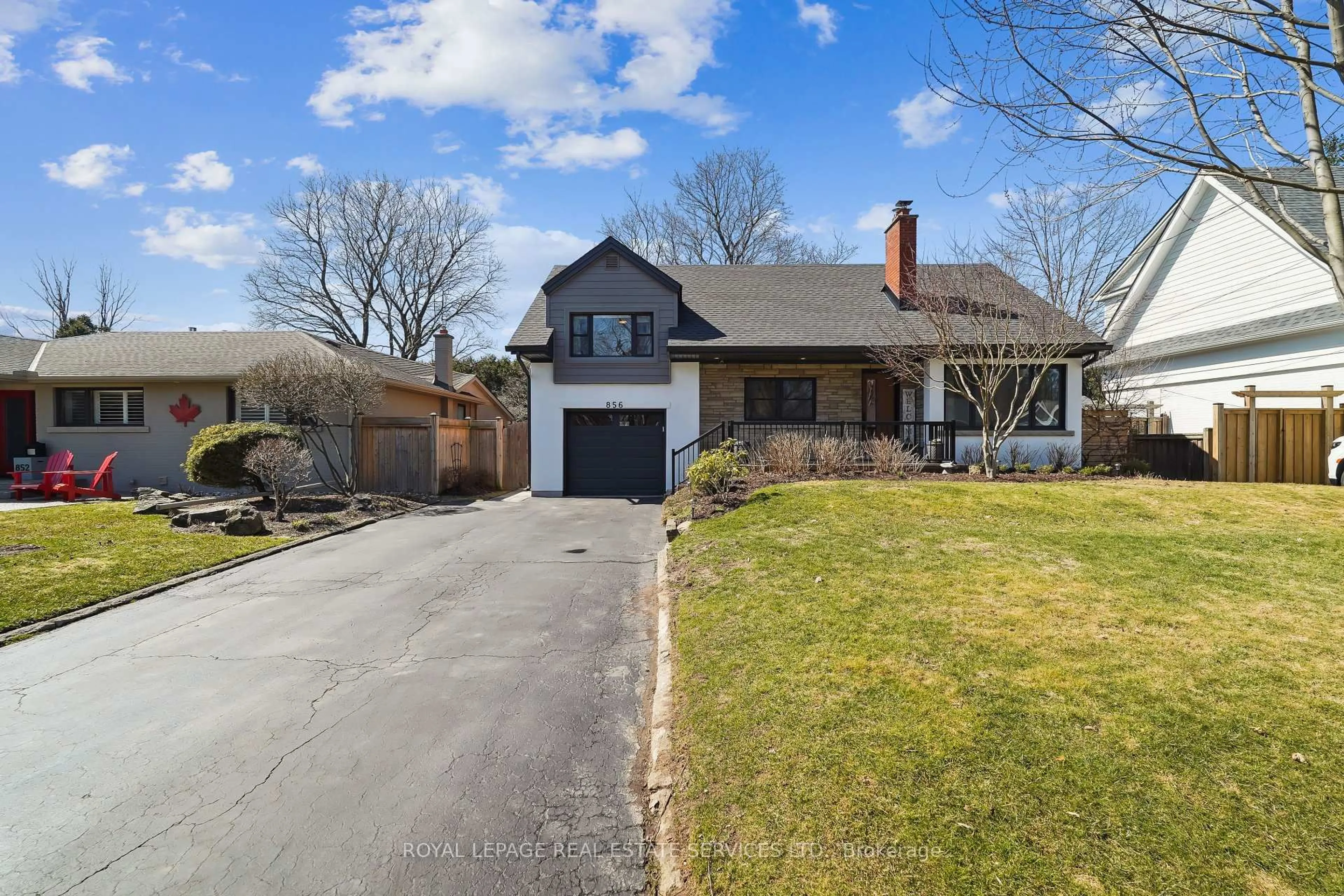 Home with brick exterior material, street for 856 Teal Dr, Burlington Ontario L7T 2Y7