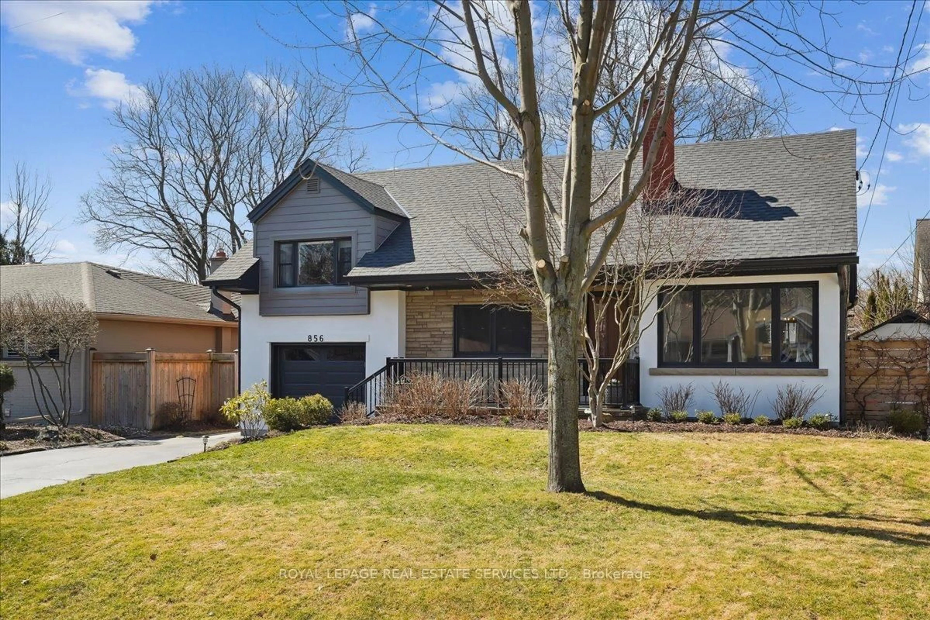 Home with brick exterior material, street for 856 Teal Dr, Burlington Ontario L7T 2Y7