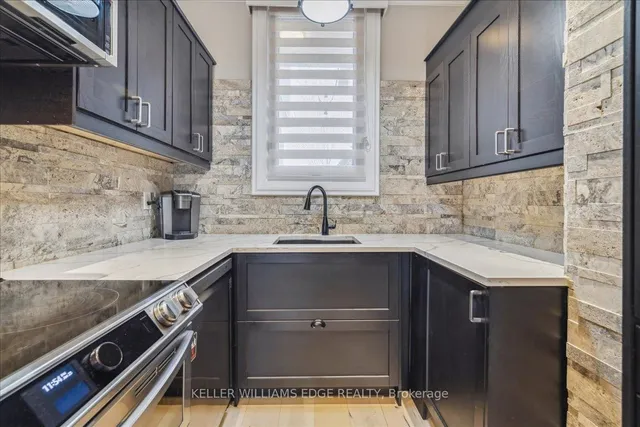 Additional property image - 2301 Cavendish Dr Unit 150