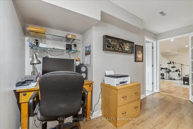 Additional property image - 2301 Cavendish Dr Unit 150