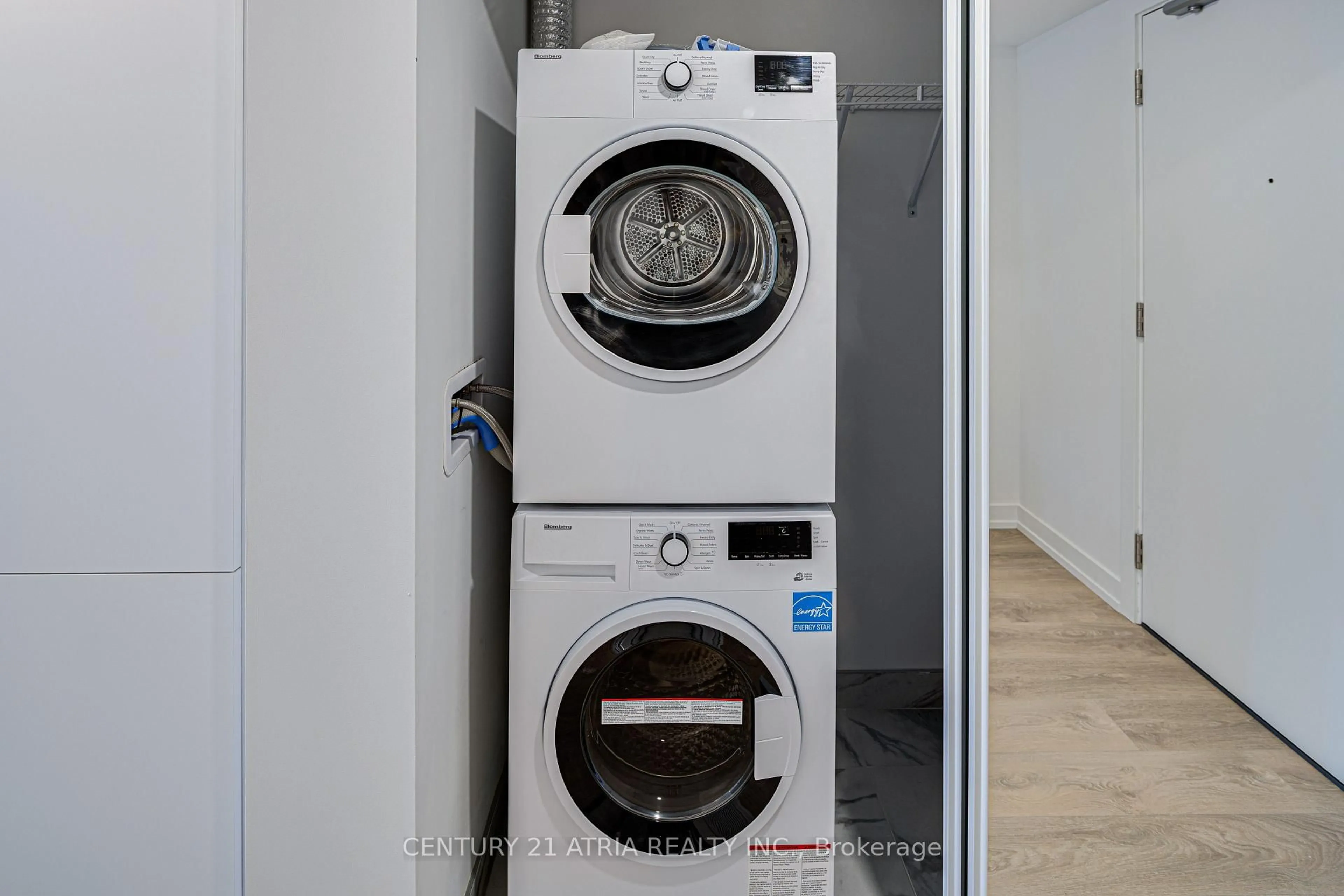 Laundry room for 1100 Sheppard Ave #232, Toronto Ontario M3K 0E4