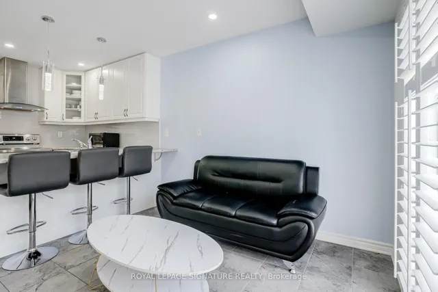 Additional property image - 104 Stedford Cres
