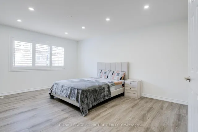 Additional property image - 104 Stedford Cres