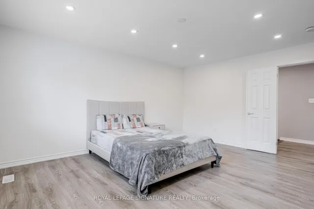 Additional property image - 104 Stedford Cres