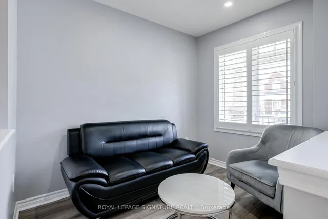 Additional property image - 104 Stedford Cres