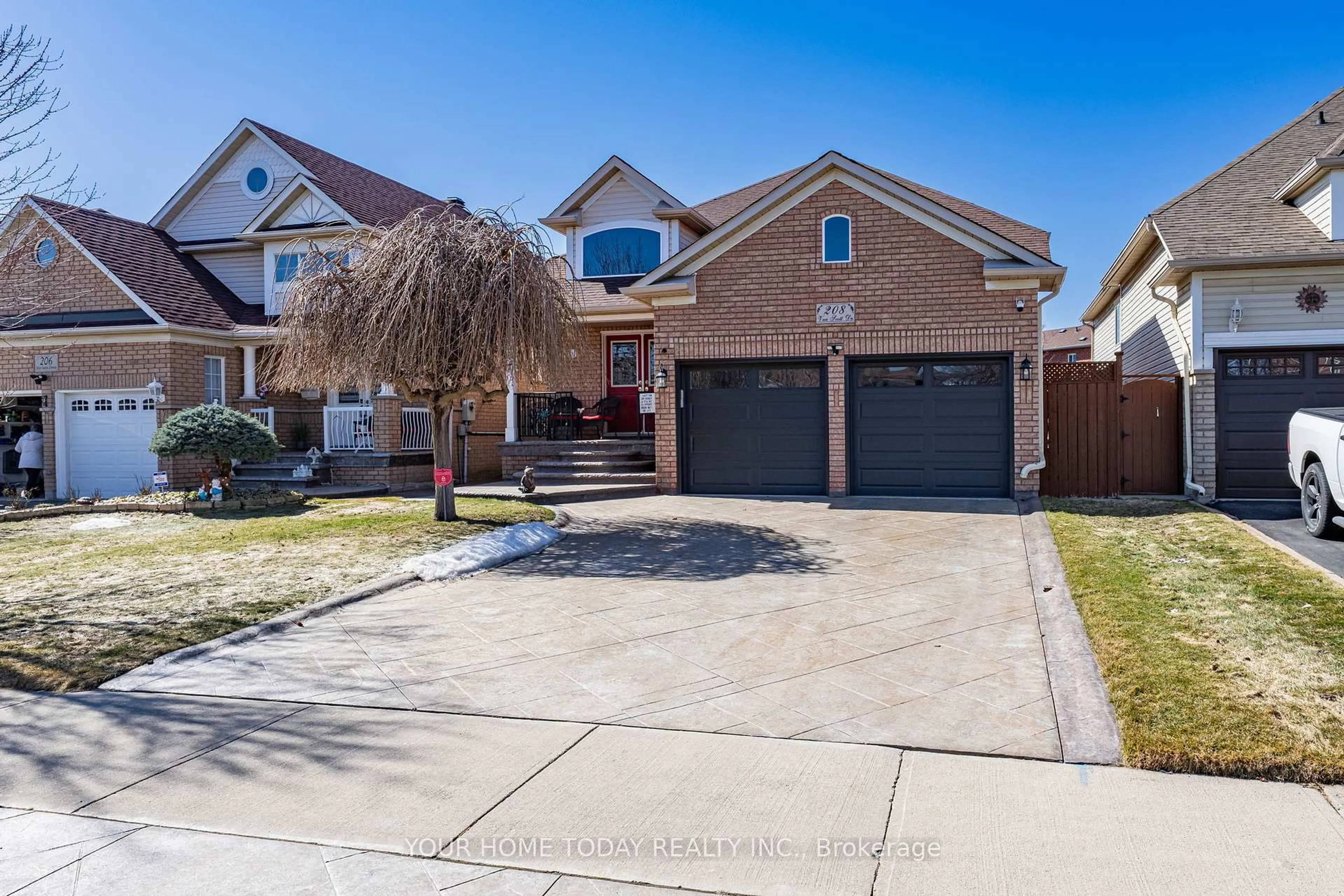 Home with brick exterior material, street for 208 Van Scott Dr, Brampton Ontario L7A 1V9