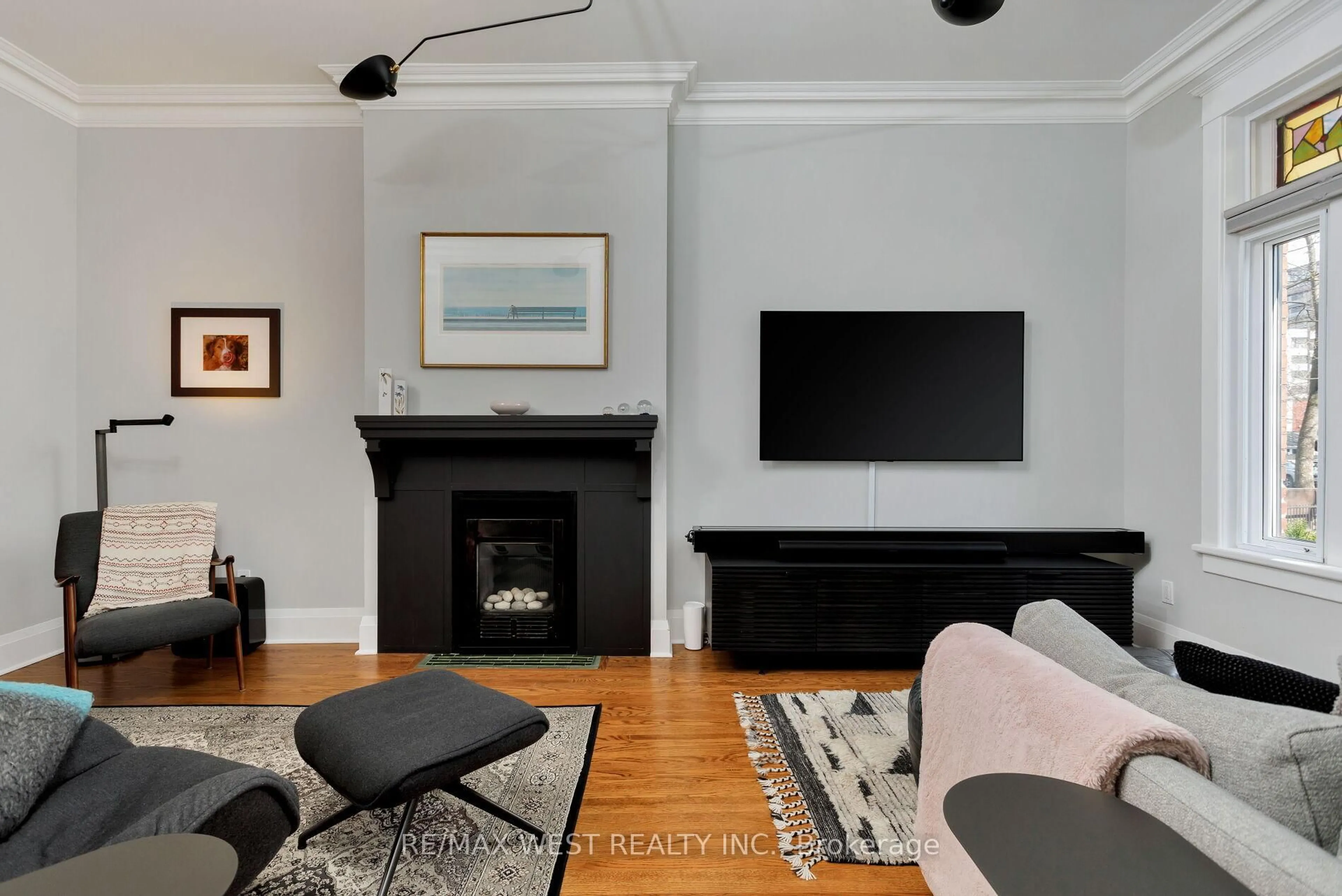 Living room with furniture, unknown for 12 Melbourne Ave, Toronto Ontario M6K 1K3