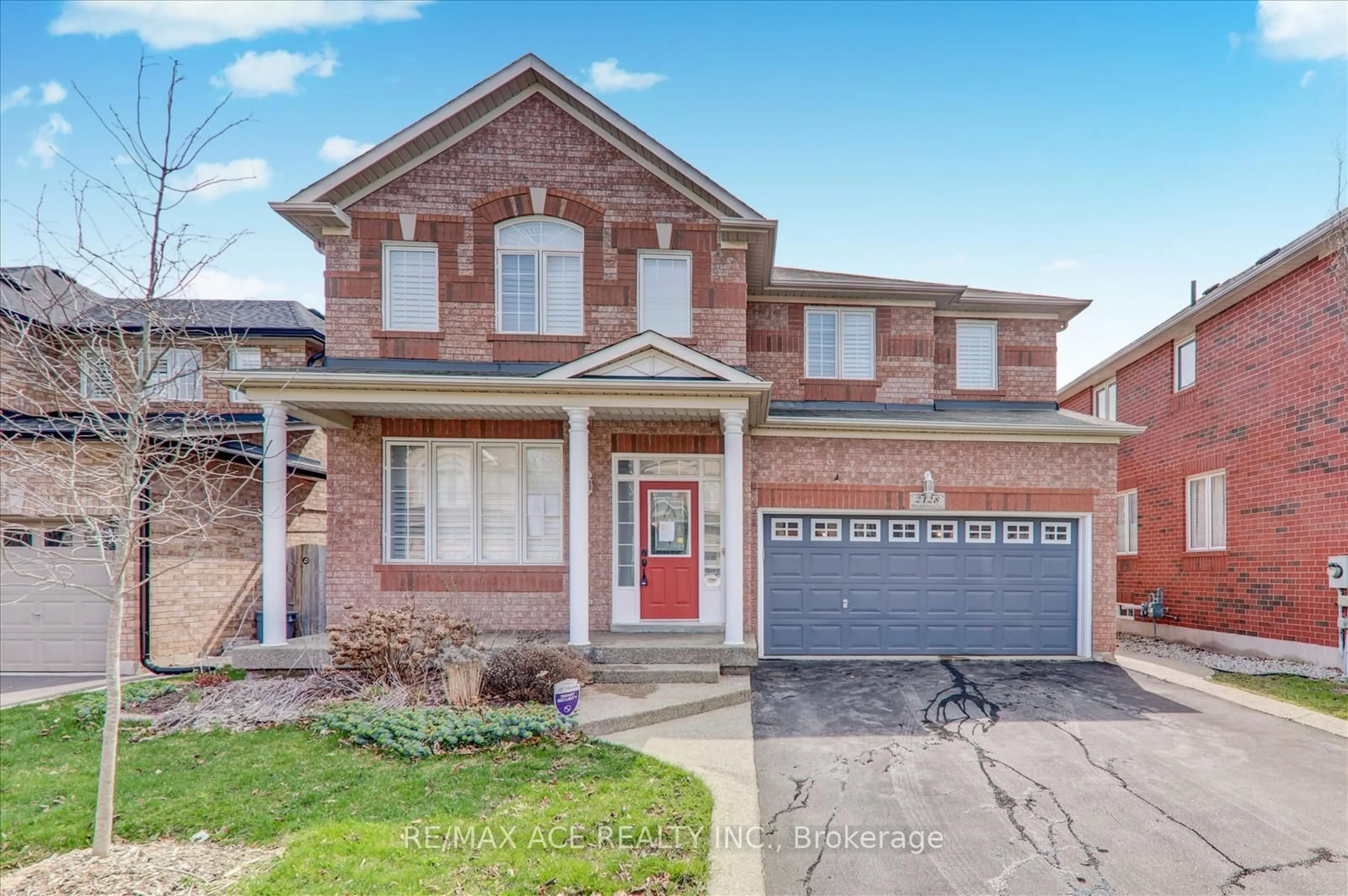 Home with brick exterior material, street for 2128 Blackforest Cres, Oakville Ontario L6M 4T7