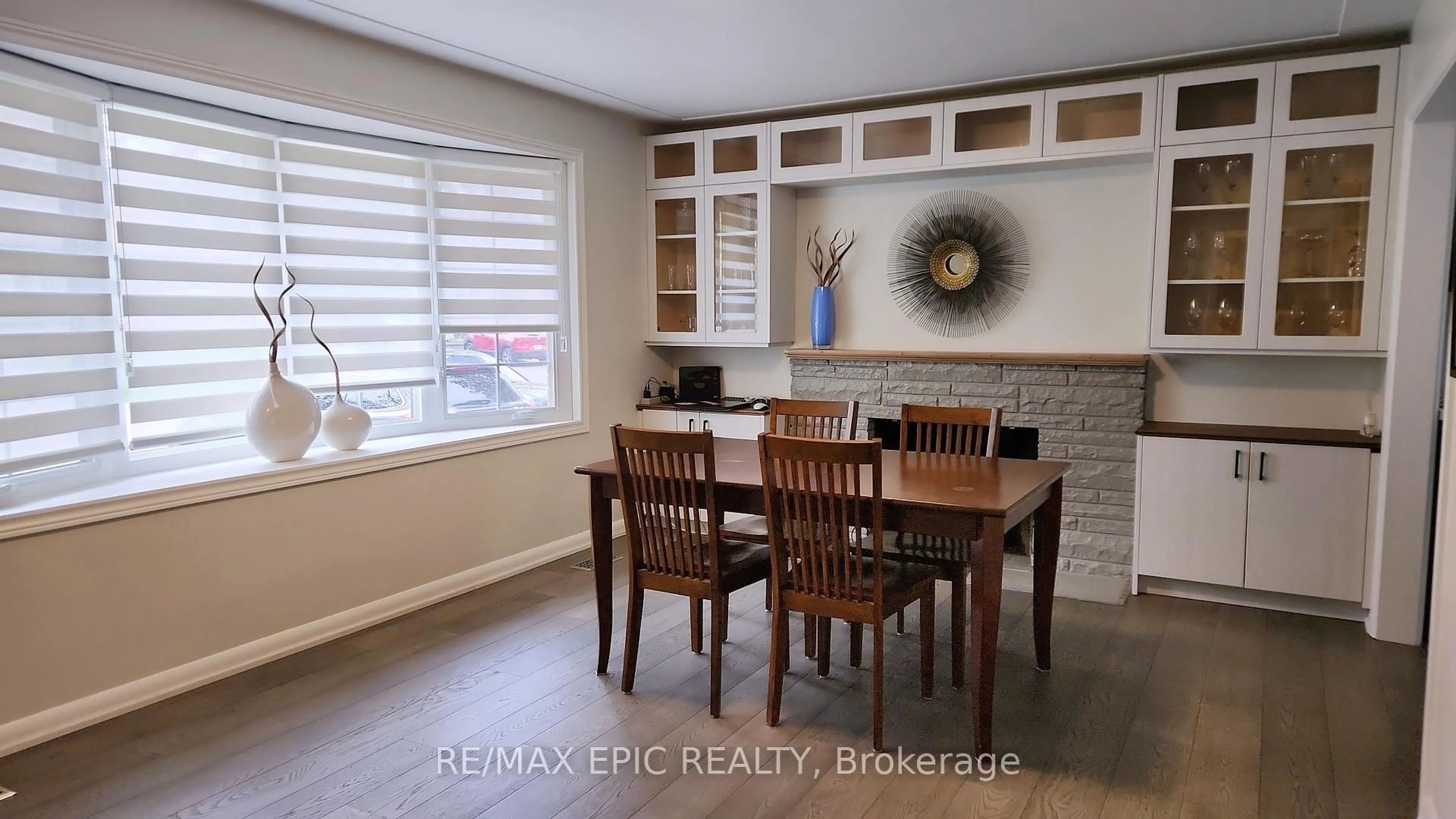 Dining room, unknown for 2180 Mount Royal Ave, Burlington Ontario L7P 1R9