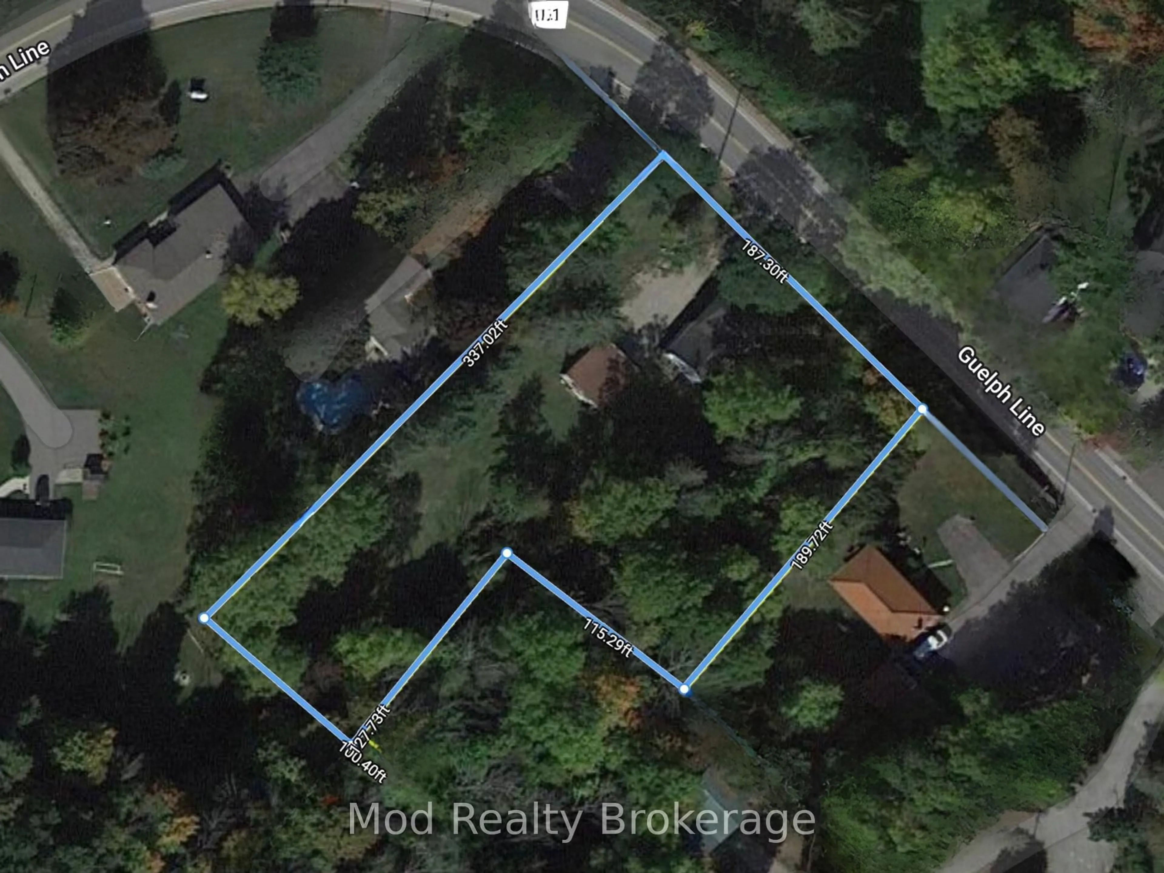 A pic from outside/outdoor area/front of a property/back of a property/a pic from drone, unknown for 6142 Guelph Line, Burlington Ontario L7P 0A8