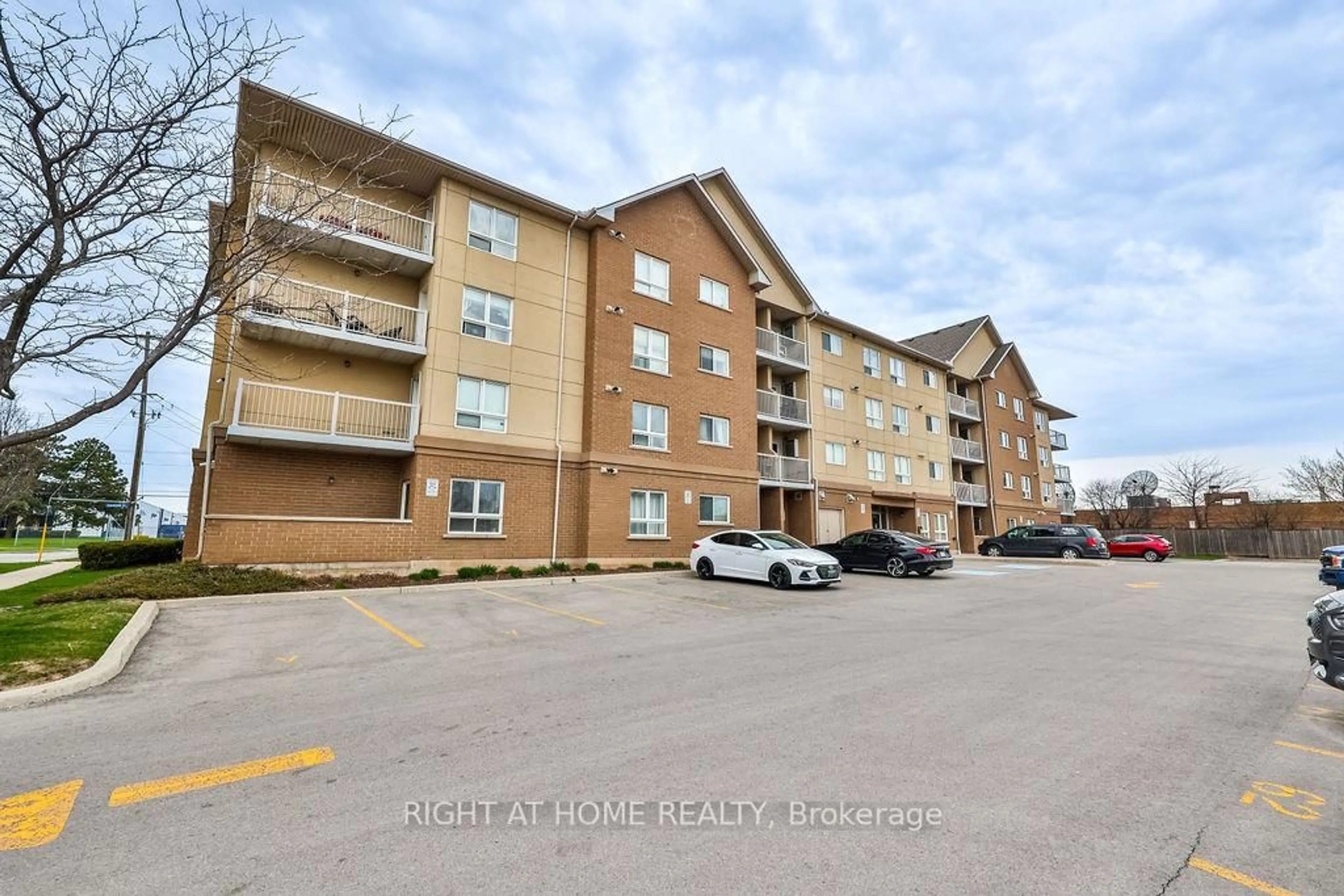 Unknown for 4450 Fairview St #402, Burlington Ontario L7L 7K7
