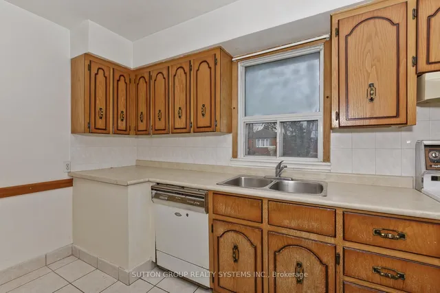 Additional property image - 11 Helsby Cres