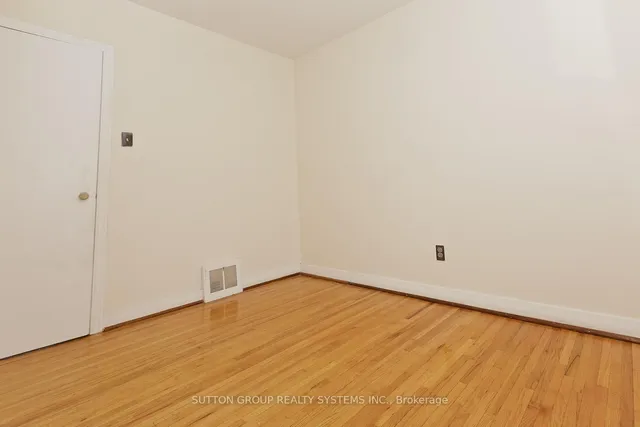 Additional property image - 11 Helsby Cres