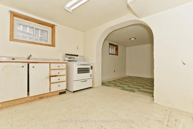 Additional property image - 11 Helsby Cres