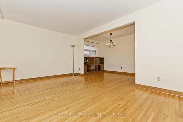 Additional property image - 11 Helsby Cres