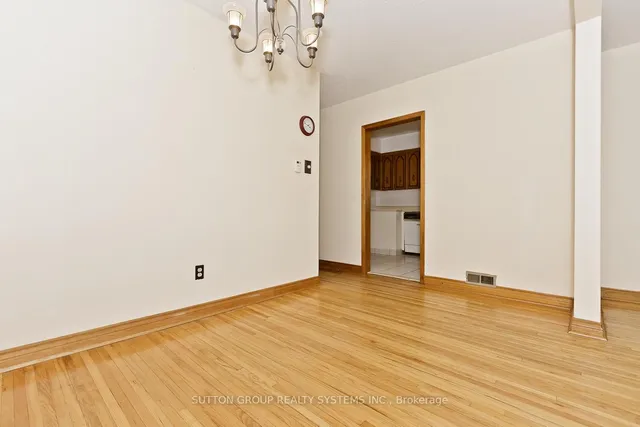 Additional property image - 11 Helsby Cres
