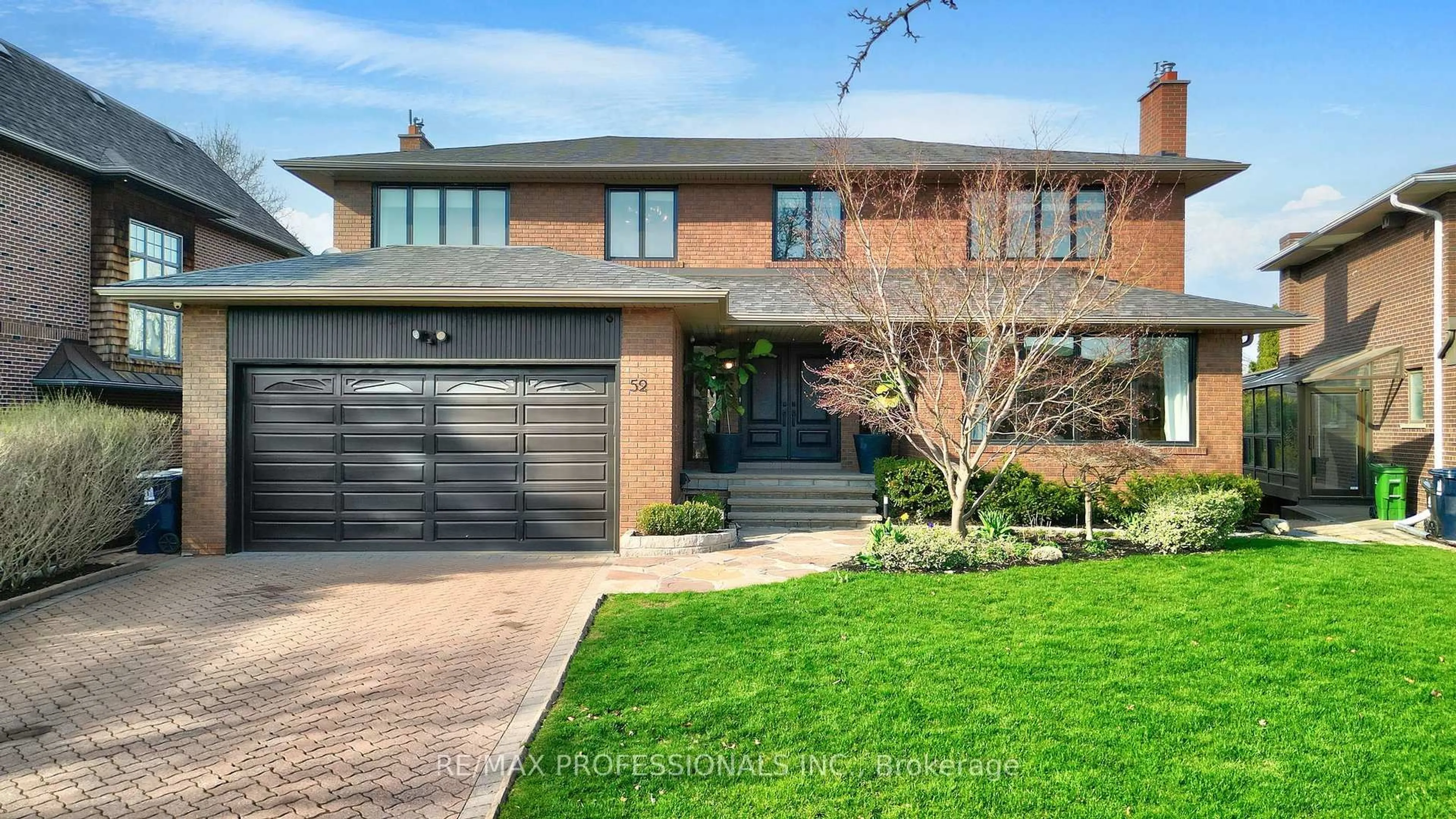 Home with brick exterior material, street for 52 Courtsfield Cres, Toronto Ontario M9A 4S9