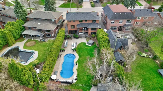 Additional image 37 of 52 Courtsfield Cres