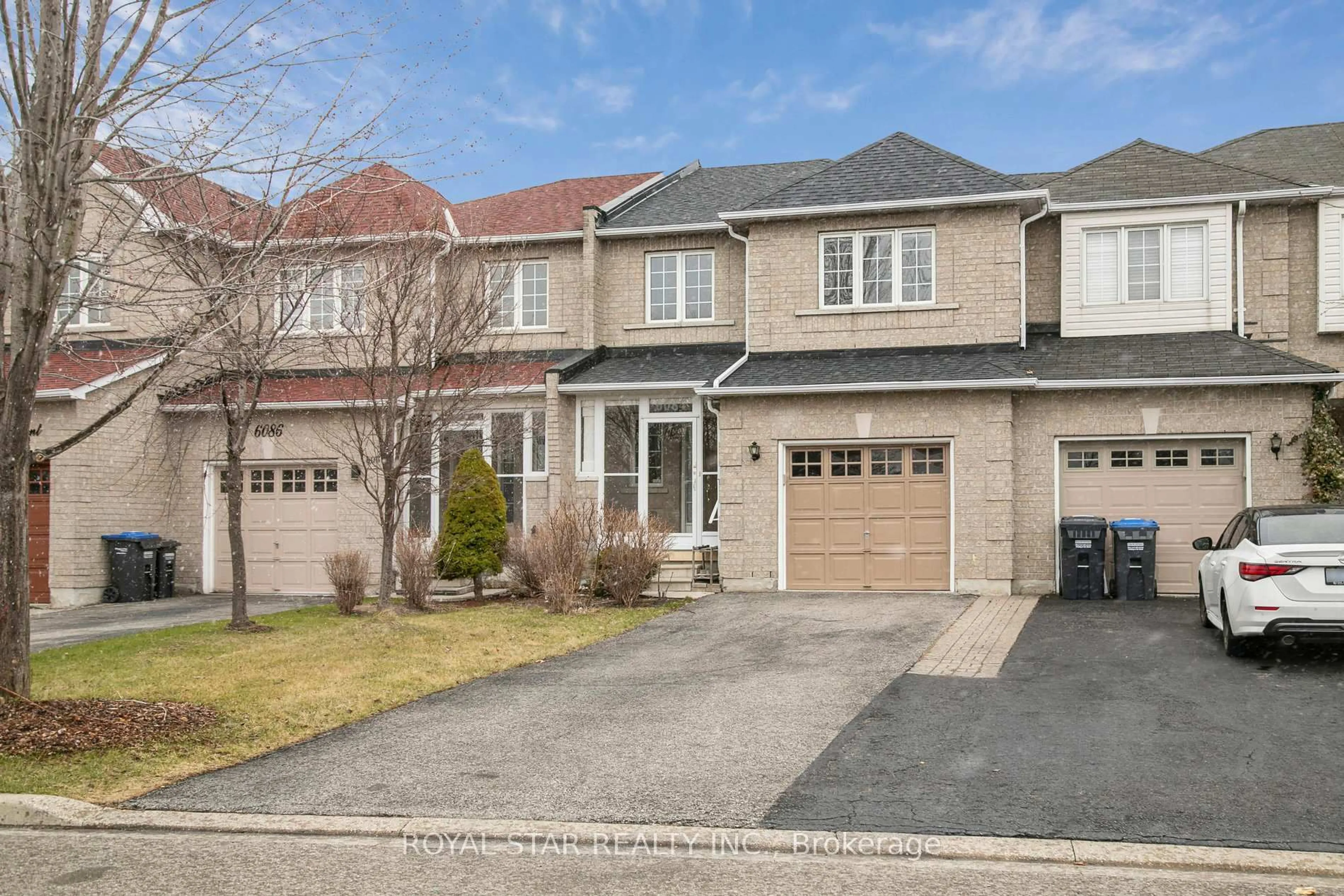 Unknown for 6084 Coxswain Cres, Mississauga Ontario L5V 2Z9
