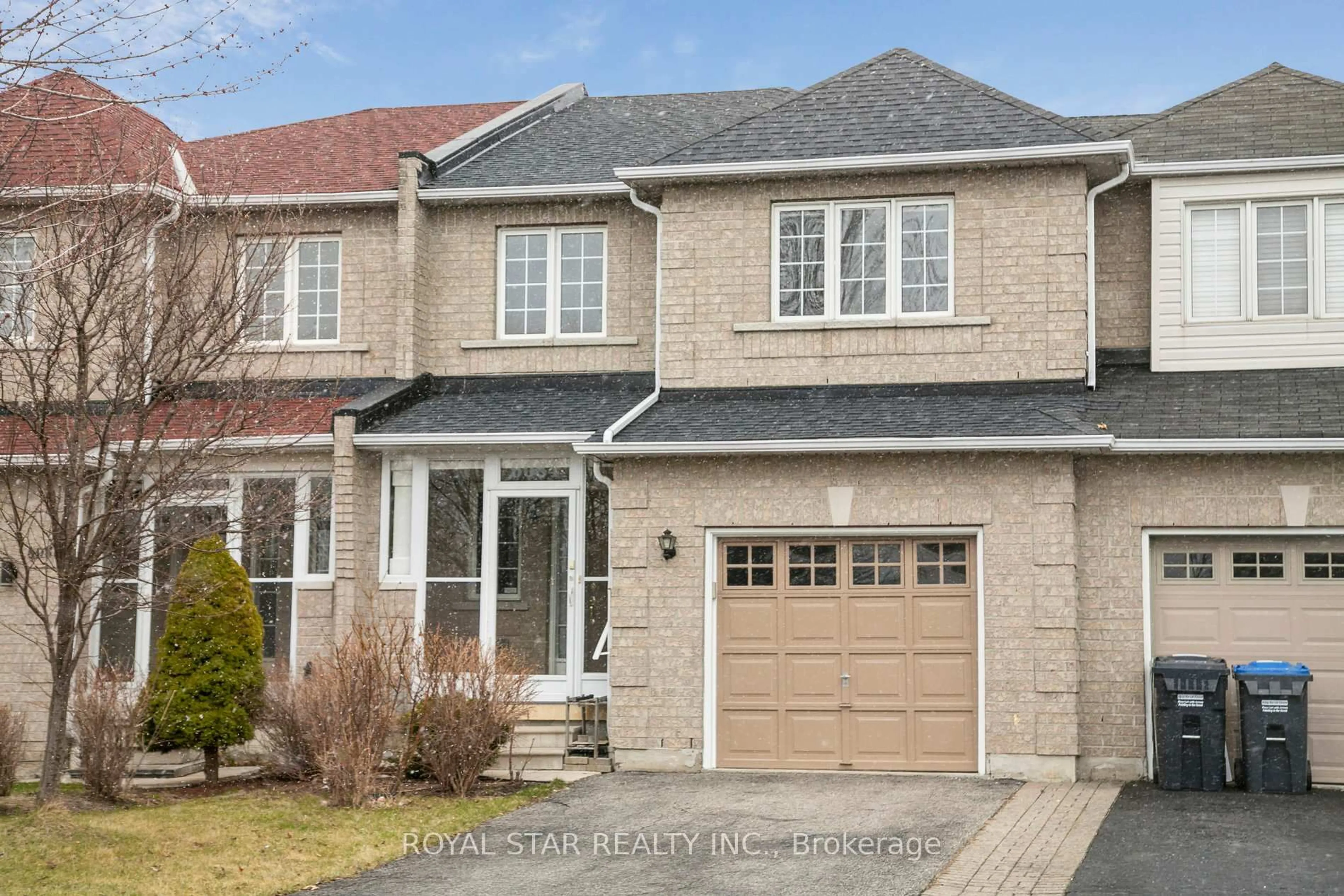 Home with brick exterior material, street for 6084 Coxswain Cres, Mississauga Ontario L5V 2Z9