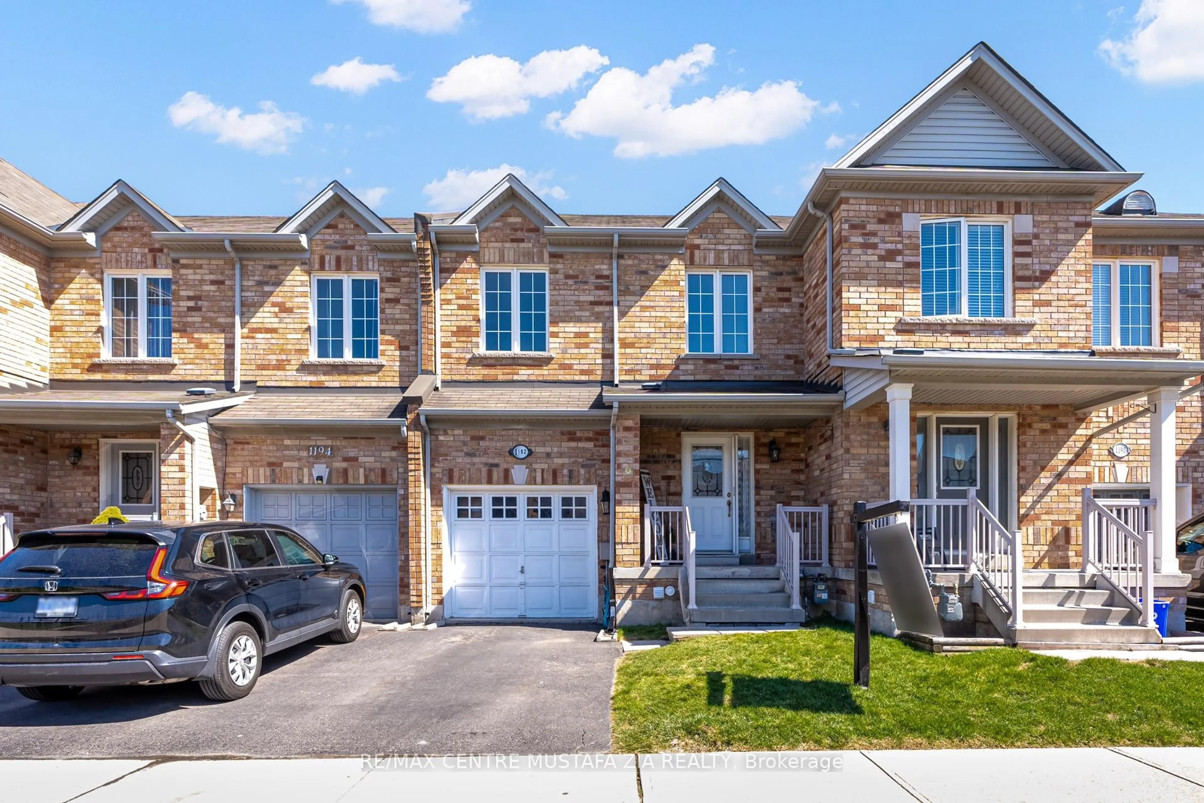 Home with brick exterior material, street for 1192 Tupper Dr, Milton Ontario L9T 6T5