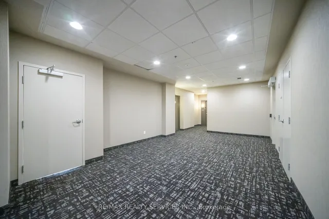 Additional property image - 9 George St Unit 303