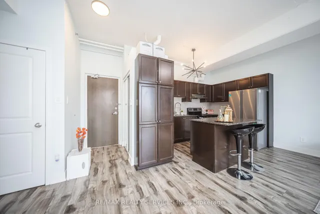 Additional property image - 9 George St Unit 303