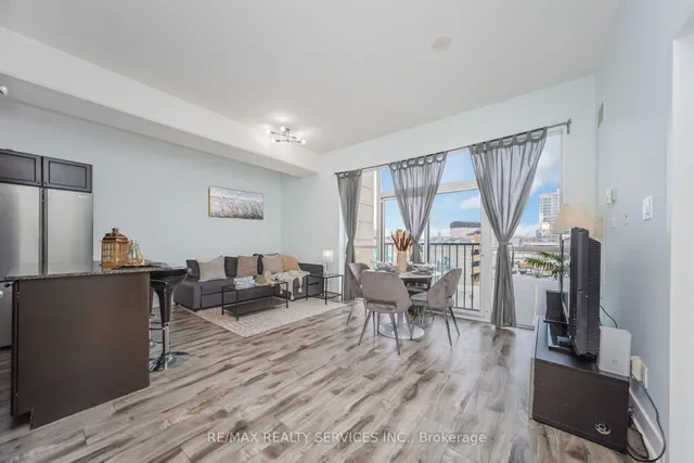 Additional property image - 9 George St Unit 303