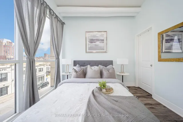 Additional property image - 9 George St Unit 303