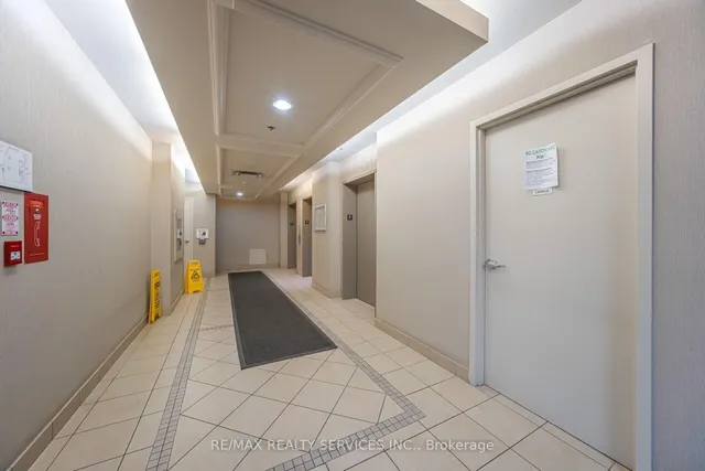 Additional property image - 9 George St Unit 303