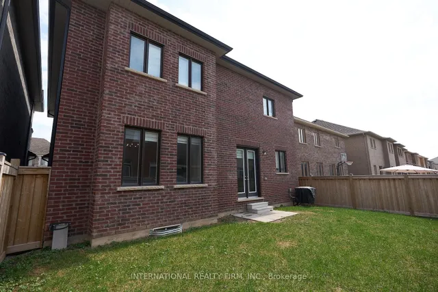 Additional property image - 63 Merlin St