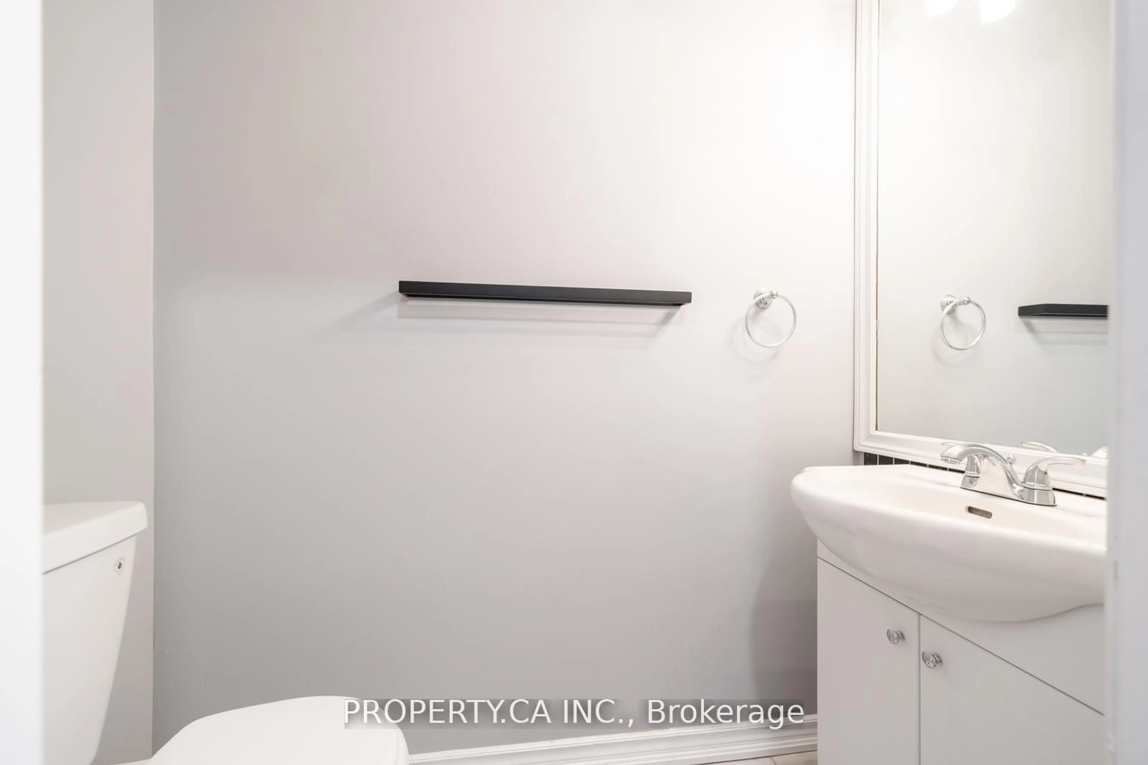 A pic of a room for 64 Dawson Cres, Brampton Ontario L6V 3M6