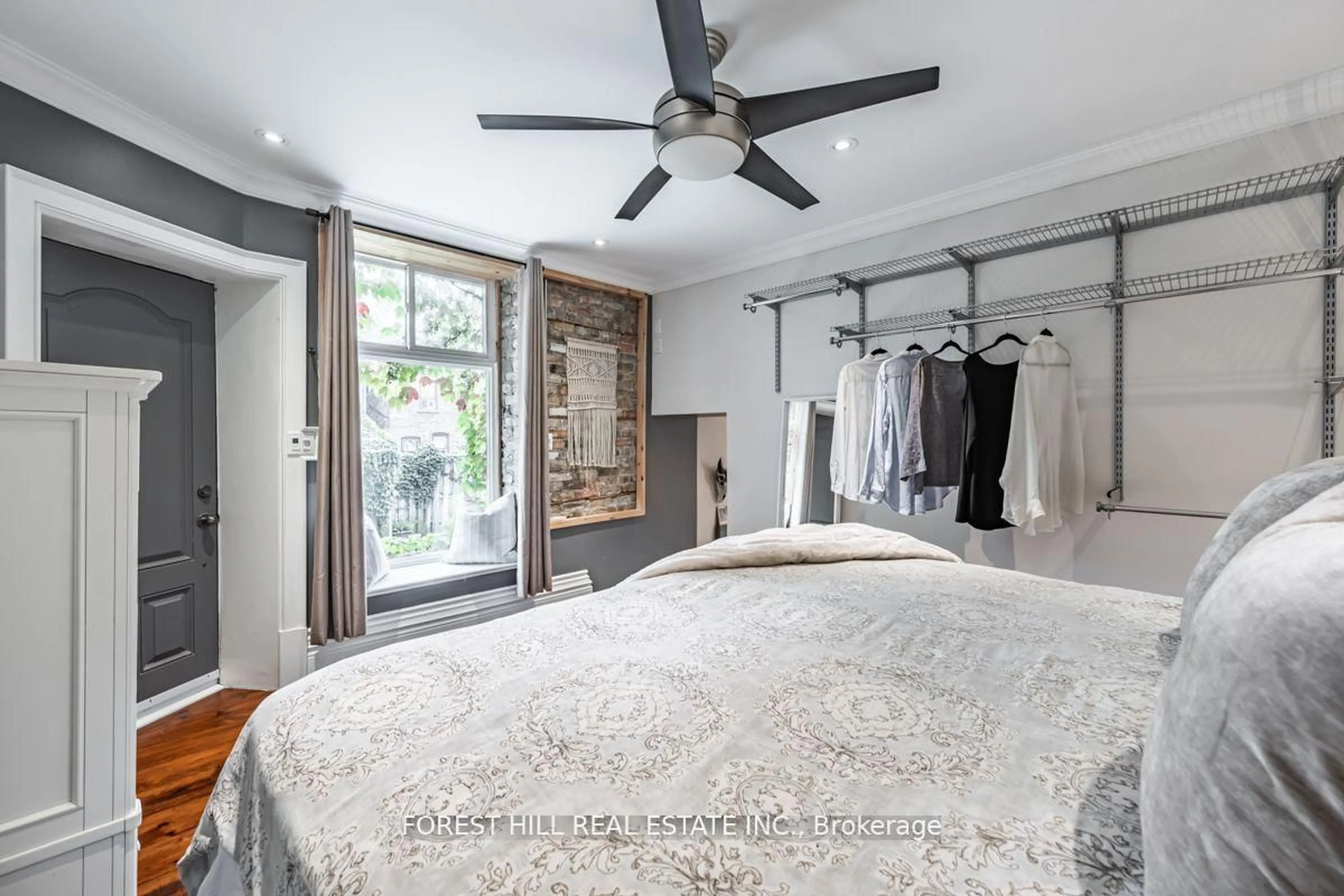 Unknown for 84 Earlscourt Ave, Toronto Ontario M6E 4A9