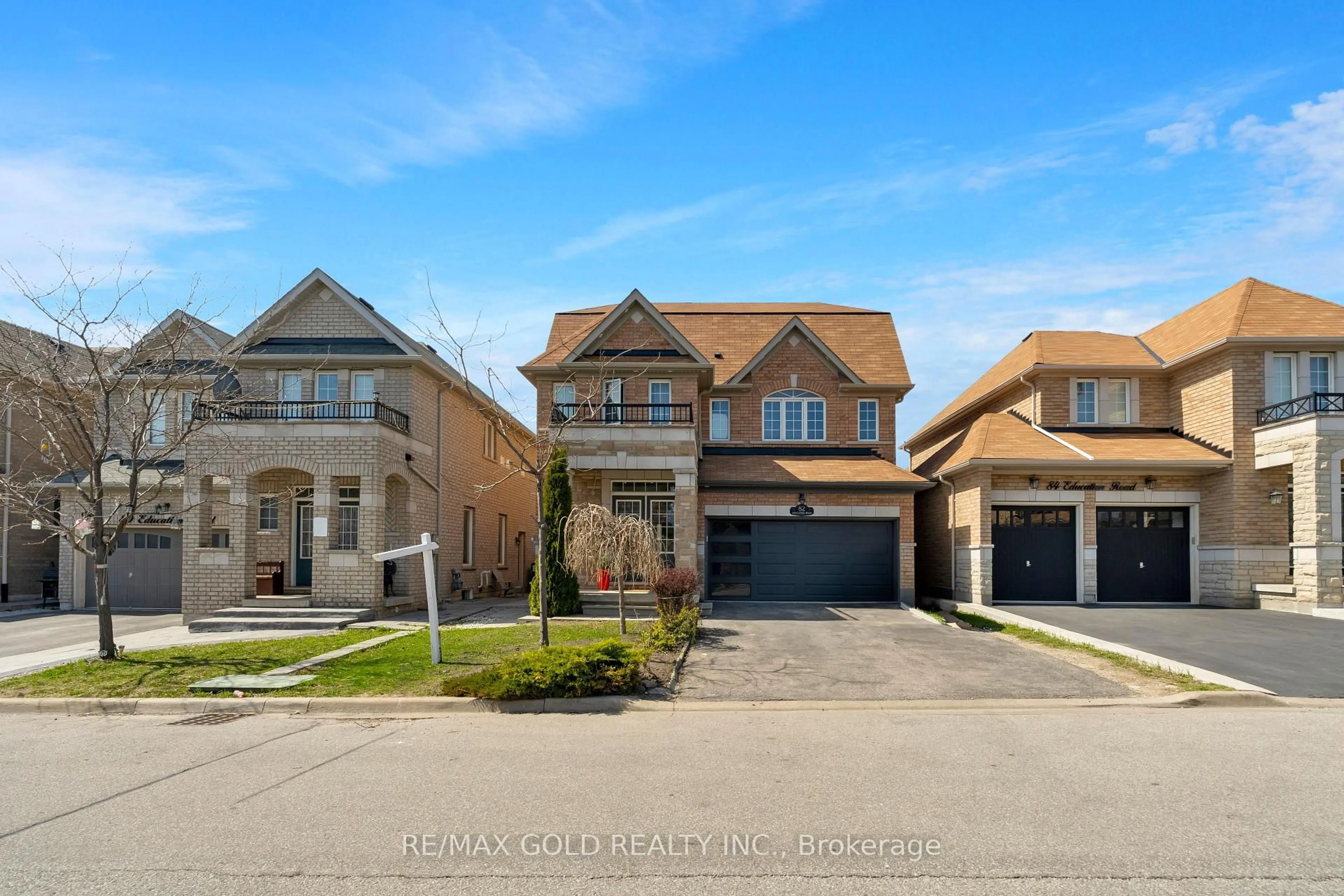 A pic from outside/outdoor area/front of a property/back of a property/a pic from drone, street for 82 EDUCATION Rd, Brampton Ontario L6P 3W3