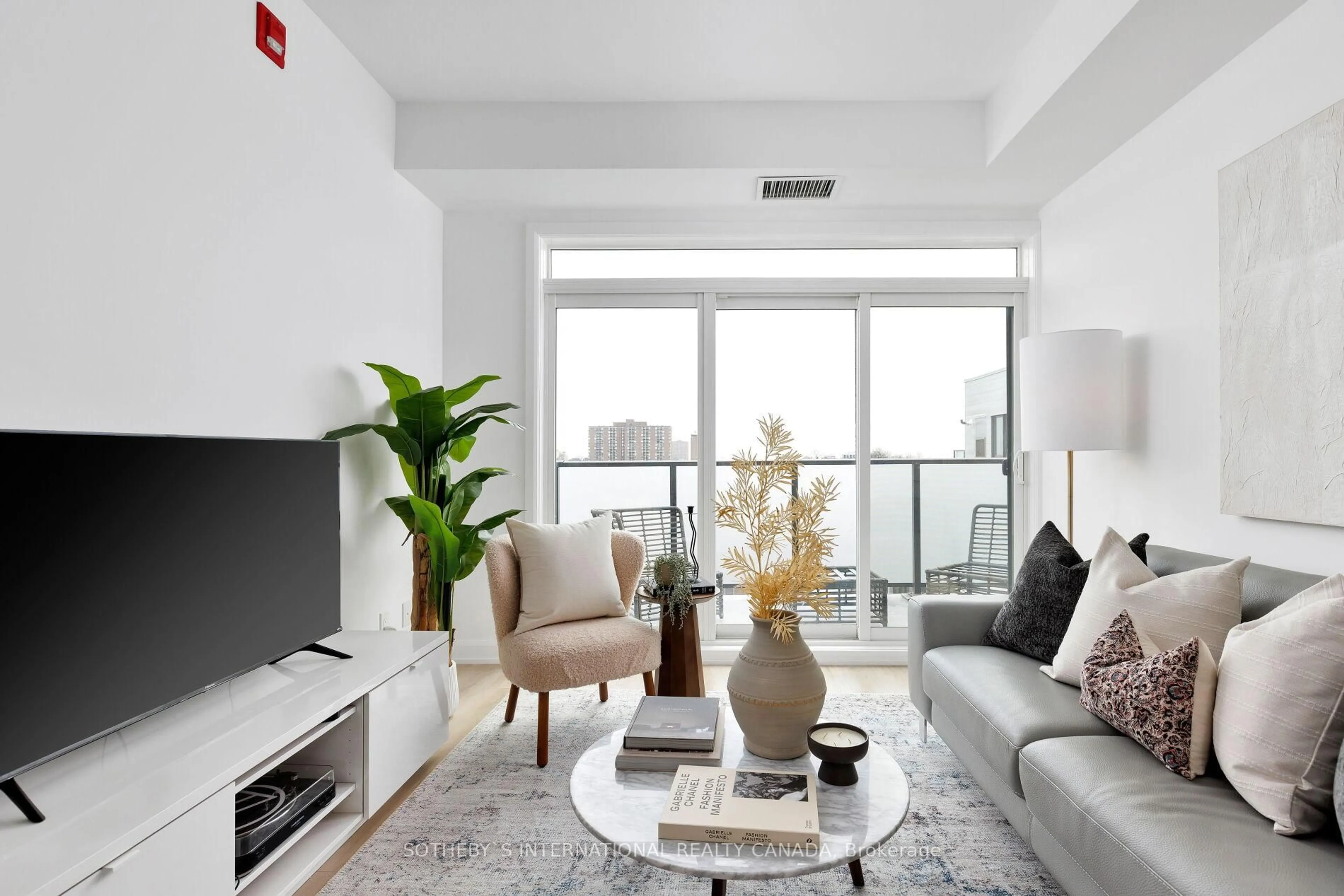 Living room with furniture, unknown for 385 Osler St #610, Toronto Ontario M6N 0B2