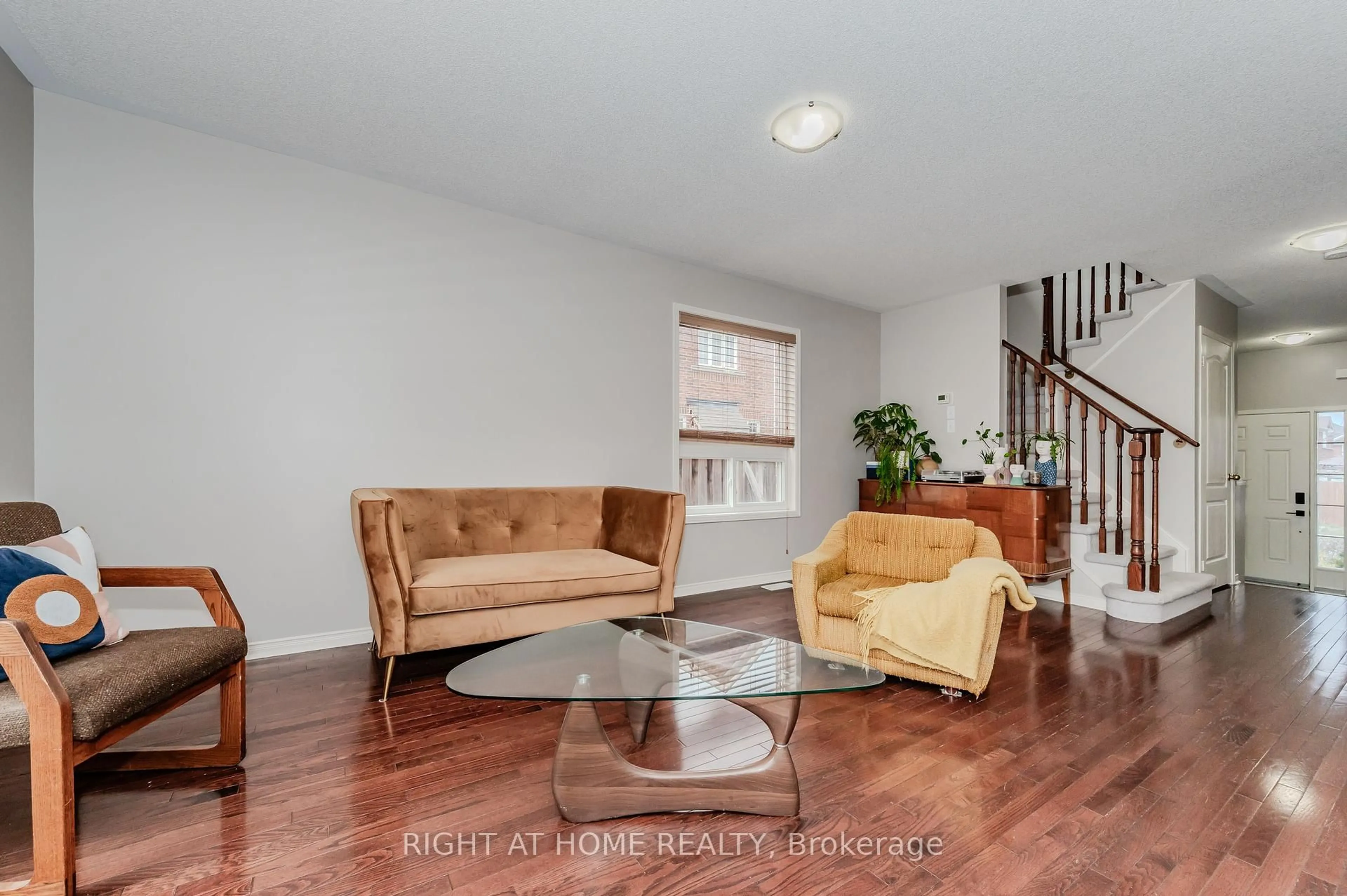 Living room with furniture, unknown for 22 Albery Rd, Brampton Ontario L7A 0K7