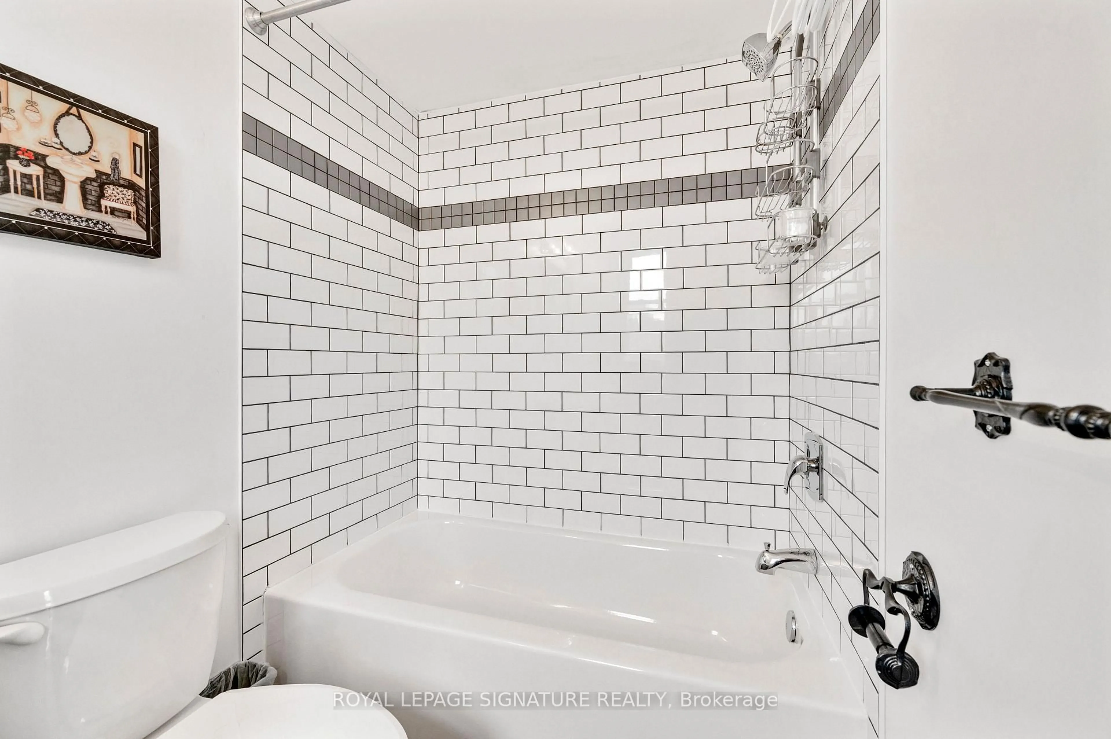 Contemporary bathroom, ceramic/tile floor for 385 The East Mall N/A #49, Toronto Ontario M9B 6J4