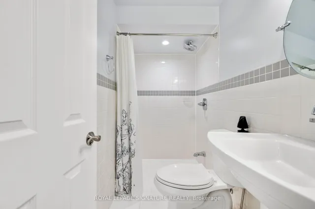 Additional property image - 385 The East Mall N/A Unit 49